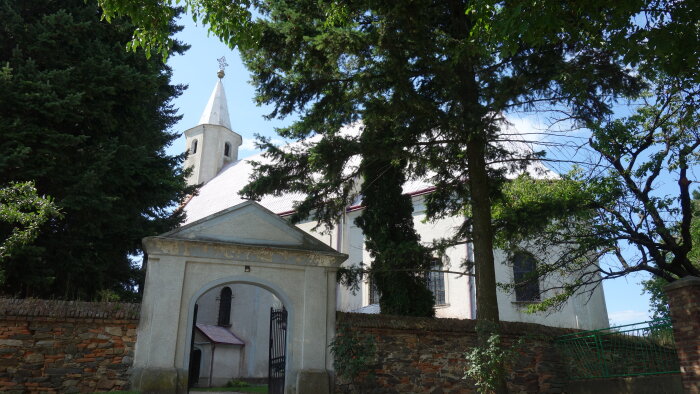 Kostol sv. Štefana Uhorského - Borová-1