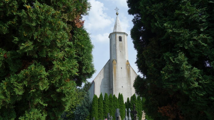 Kirche St. tefan Uhorský - Borová-2
