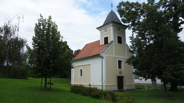 Szűz Mária látogatásának kápolnája - Suchá nad Parnou-3