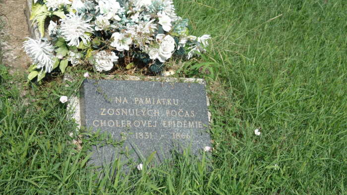 Kereszt a kolera temetőben - Chataj-2