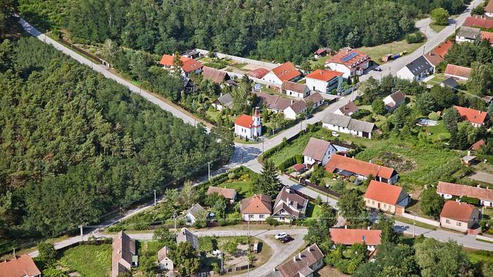 Das Dorf Borský Svätý Jur-5