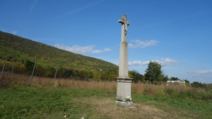 Cross behind the village - Horné Orešany-3