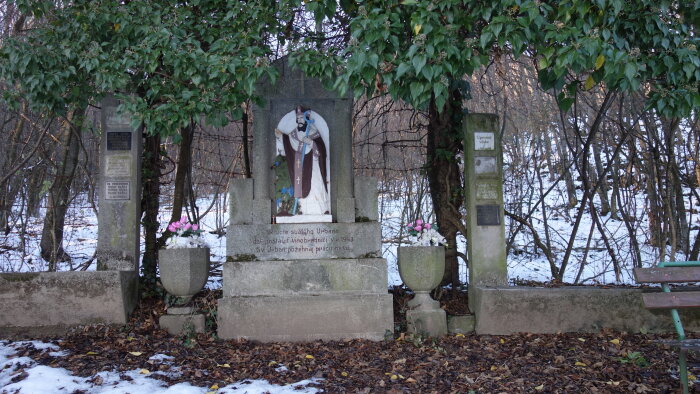 Monument to St. Urbana - Smolenice, part of Smolenická Nová Ves-1