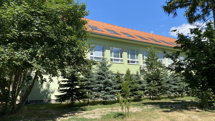 Grundschule mit Kindergarten - Križovany nad Dudváhom-4