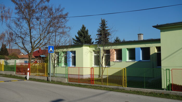Mateřská škola - Trstín-1