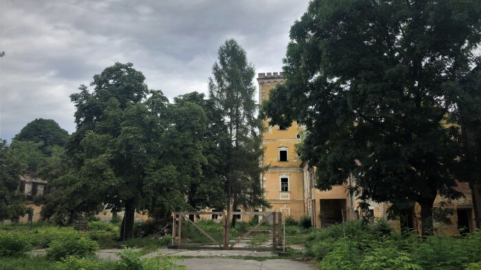 Schloss in Sokolovce-3